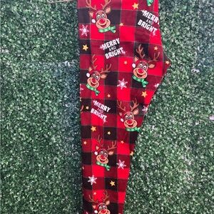 No Boundaries Red and Black Plaid Reindeer Leggings